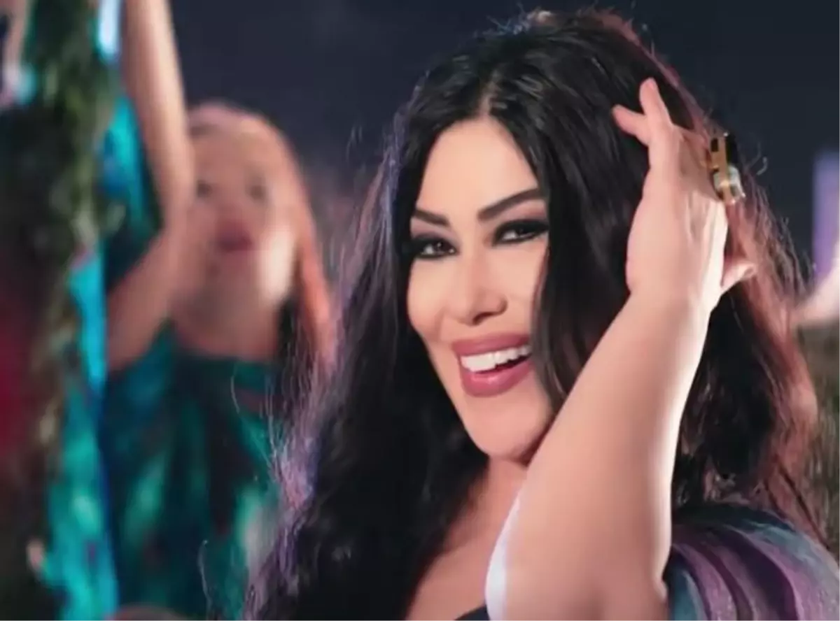 nur-erturk-kimdir-nur-erturk-hayati-ve-14812163_7_amp